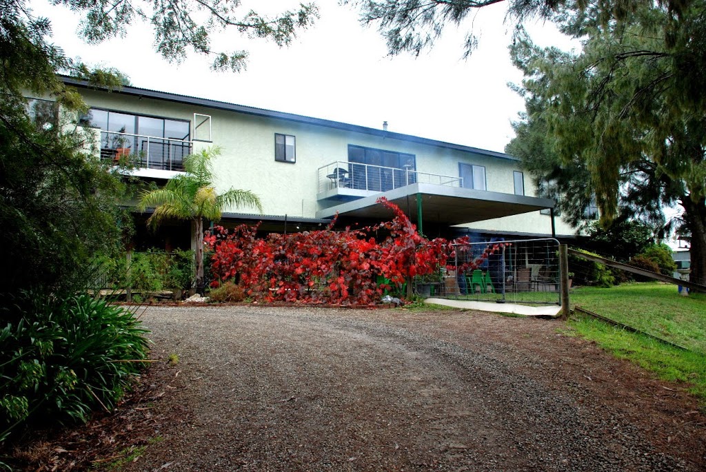 Deville at Healesville | lodging | 174 Pine Ave, Badger Creek VIC 3777, Australia | 0400319862 OR +61 400 319 862