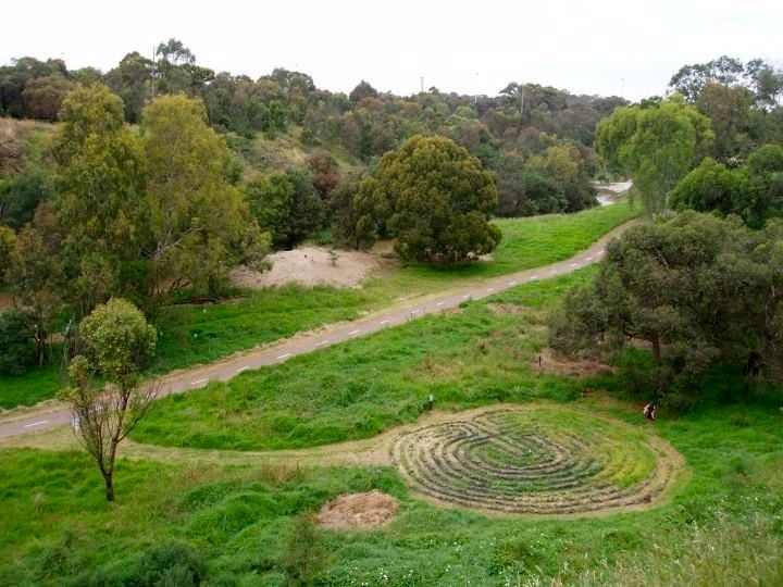 Merri Creek Labyrinth | Merri Creek Trail, Clifton Hill VIC 3068, Australia | Phone: 0415 121 870