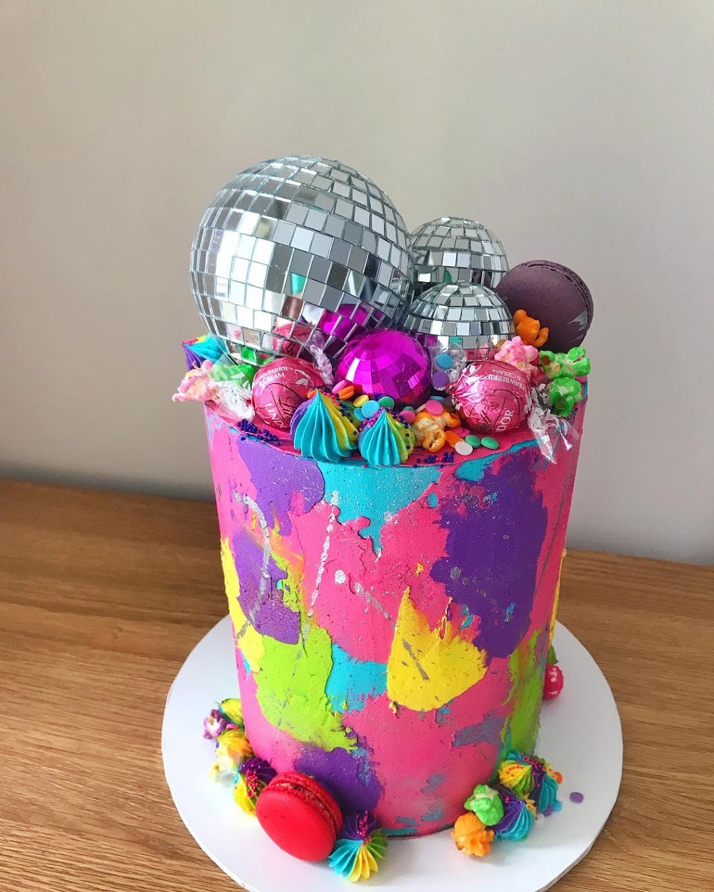 Dulce Trio Boutique Cakes | Hezlett Rd, Kellyville NSW 2155, Australia | Phone: 0432 081 106