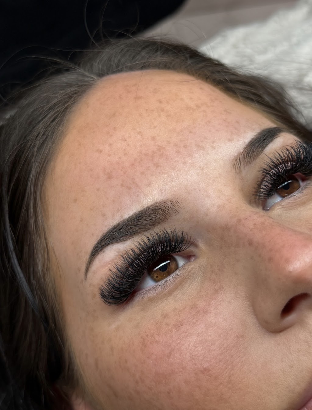 Luxe Lashes By Charlee | 5/141 Maudsland Rd, Oxenford QLD 4210, Australia | Phone: (07) 5551 6274