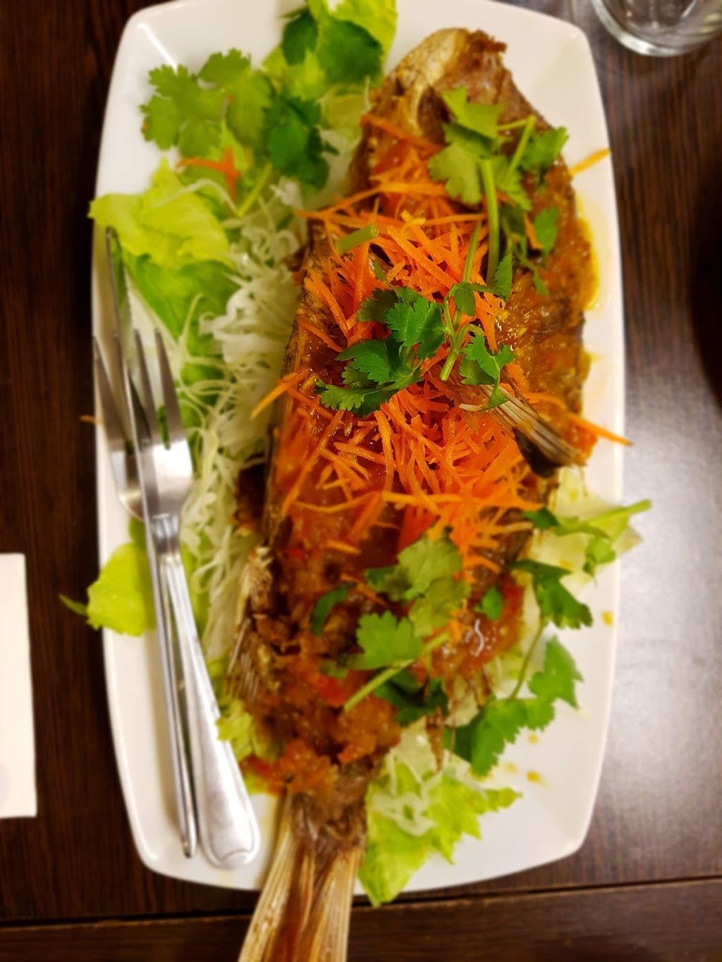 Ghin Thai Cafe Restaurant | Shop 2/21A Douglas St, Noble Park VIC 3174, Australia | Phone: (03) 9562 4102