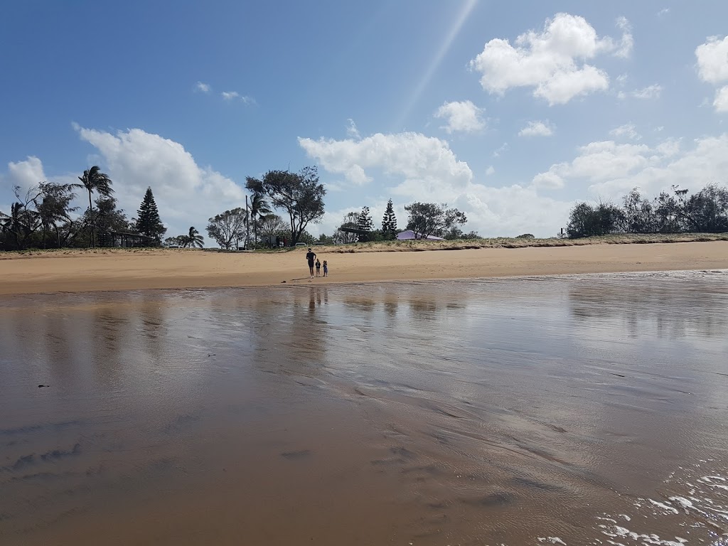 Surf Side Park | Moore Park Beach QLD 4670, Australia