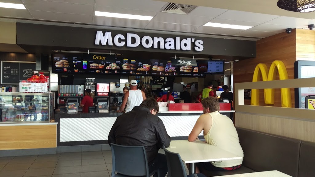 McDonalds Bass | meal takeaway | Cnr Soldiers Road & Bass Highway, Bass VIC 3991, Australia | 0356782064 OR +61 3 5678 2064