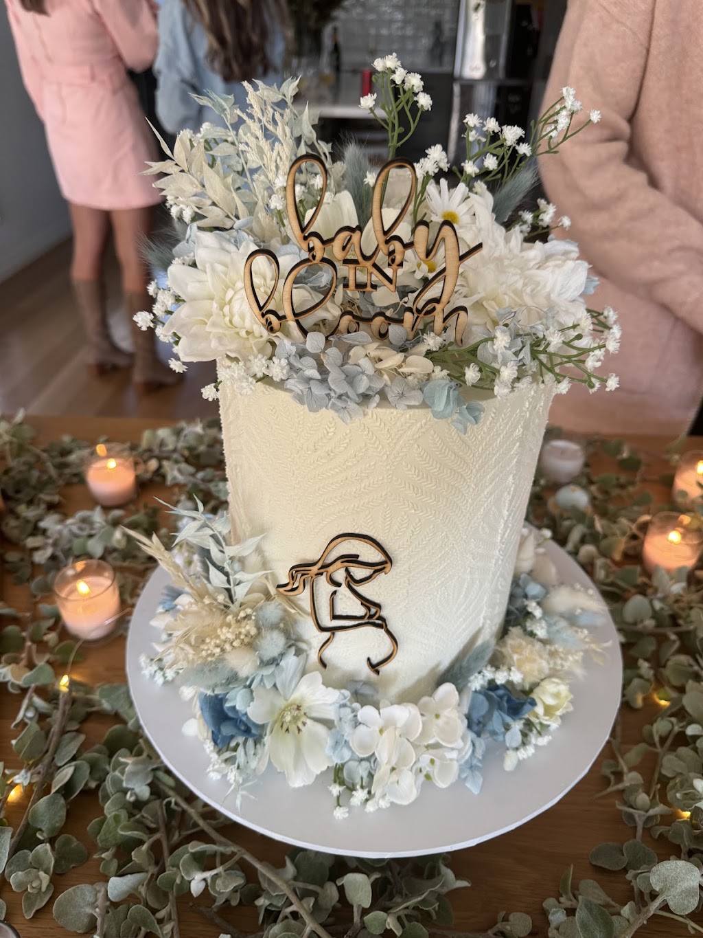 Coventreats - Custom Cakes | 18 Grassmere Rd, Langwarrin VIC 3910, Australia | Phone: 0433 804 617