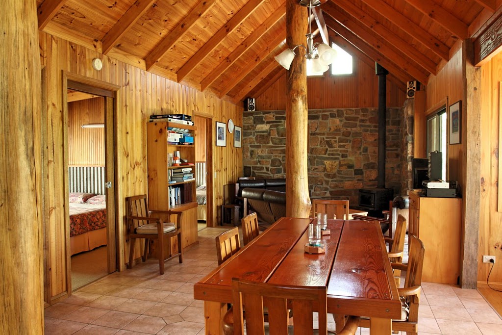 Yeranda Cottages | lodging | 117 Skimmings Gap Rd, Main Creek NSW 2420, Australia | 0249921208 OR +61 2 4992 1208