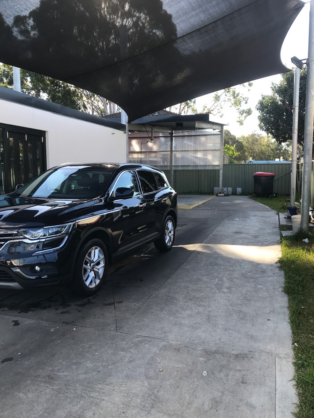 AA Hand Car Wash And Cafe | 219 Hoxton Park Rd, Cartwright NSW 2168, Australia | Phone: 0422 083 732