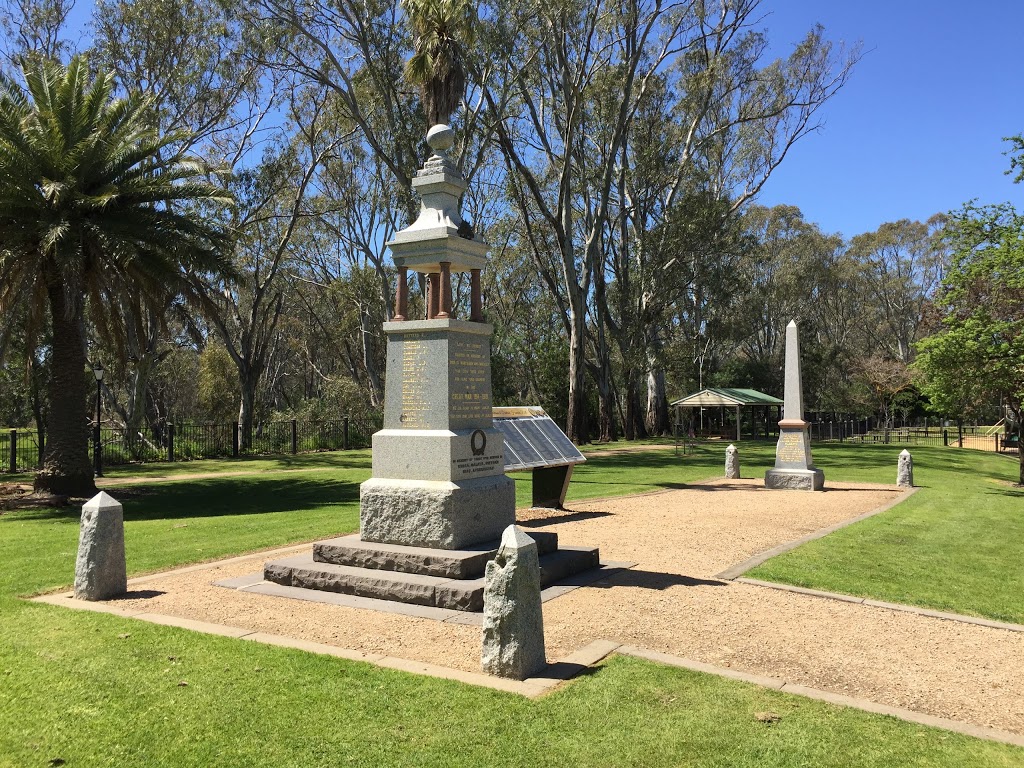 Murchison War Memorial | park | 6-38 Stevenson St, Murchison VIC 3610, Australia