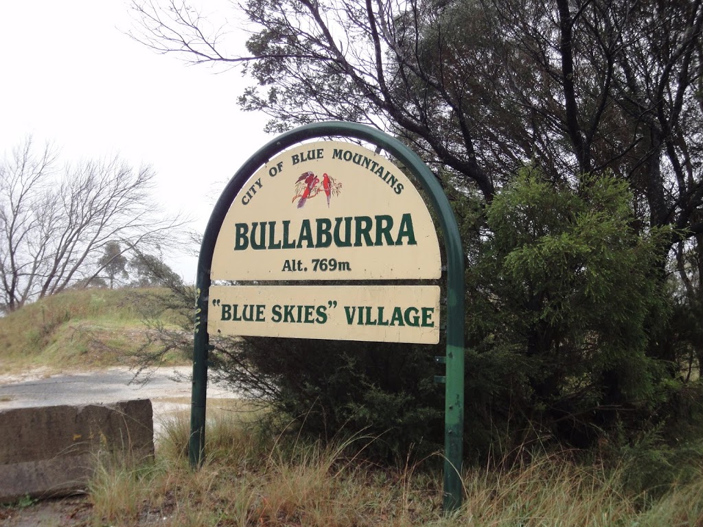 Bullaburra Village Green | park | Noble St, Bullaburra NSW 2784, Australia