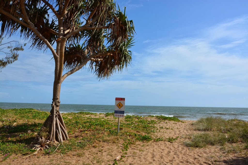 Surf Side Park | park | Moore Park Beach QLD 4670, Australia