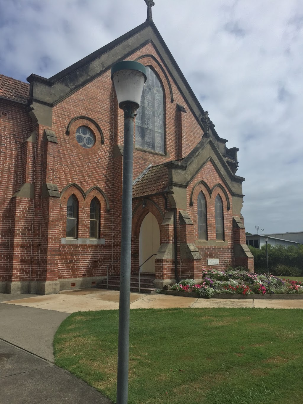 Macleay Valley Parish Catholic Church | 52-58 Marsh St, Kempsey NSW 2440, Australia | Phone: (02) 6562 5182