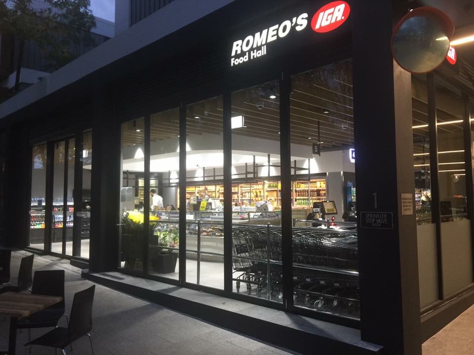 Romeos IGA Food Hall Paddington | store | 1 Newcombe Street, Paddington NSW 2021, Australia | 0293602591 OR +61 2 9360 2591