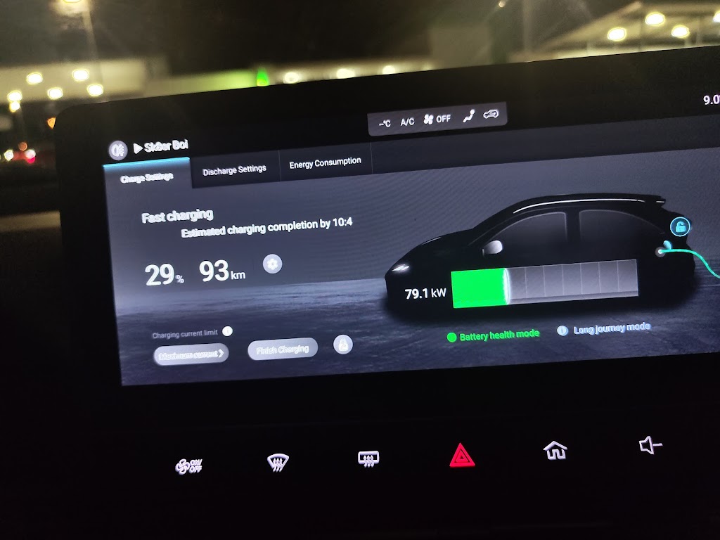bp pulse Charging Station | 10783 Warrego Hwy, Charlton QLD 4350, Australia | Phone: 1300 002 738
