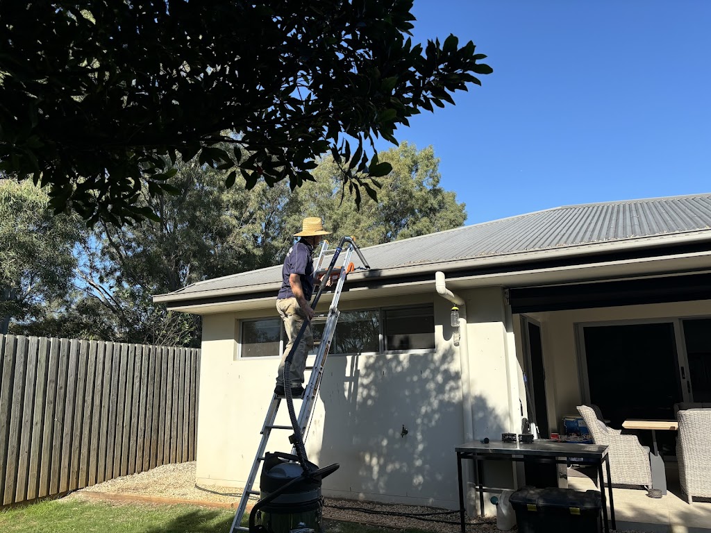 External Solutions Gutter Cleaning | 96 Peter Mills Dr, Gilston QLD 4211, Australia | Phone: 0439 558 018