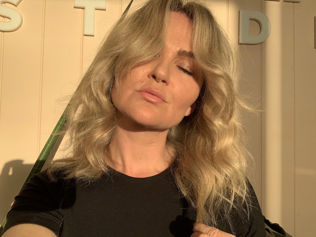 Alex Kennedy Hair Studio | 93B The Woods Cct, Menai NSW 2234, Australia | Phone: 0420 225 280