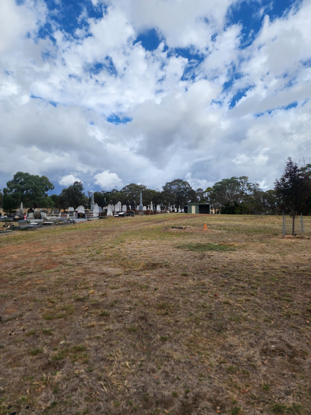 Harrow Cemetery | Harrow VIC 3317, Australia | Phone: 0427 704 272