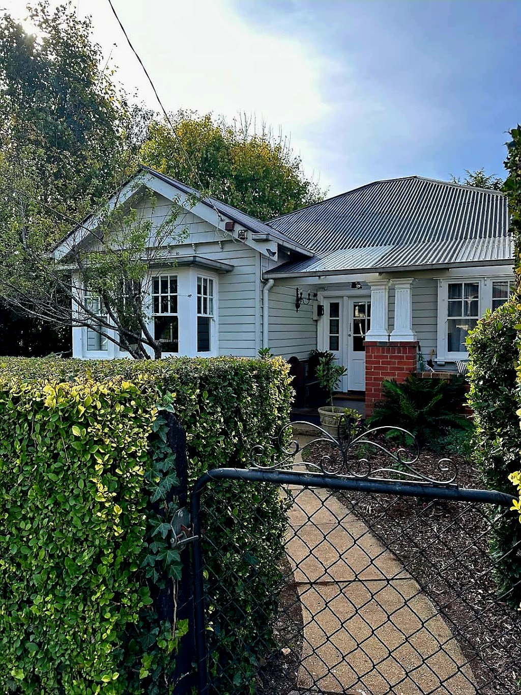 The Gardenia Trentham | 24 High St, Trentham VIC 3458, Australia | Phone: 0419 897 660