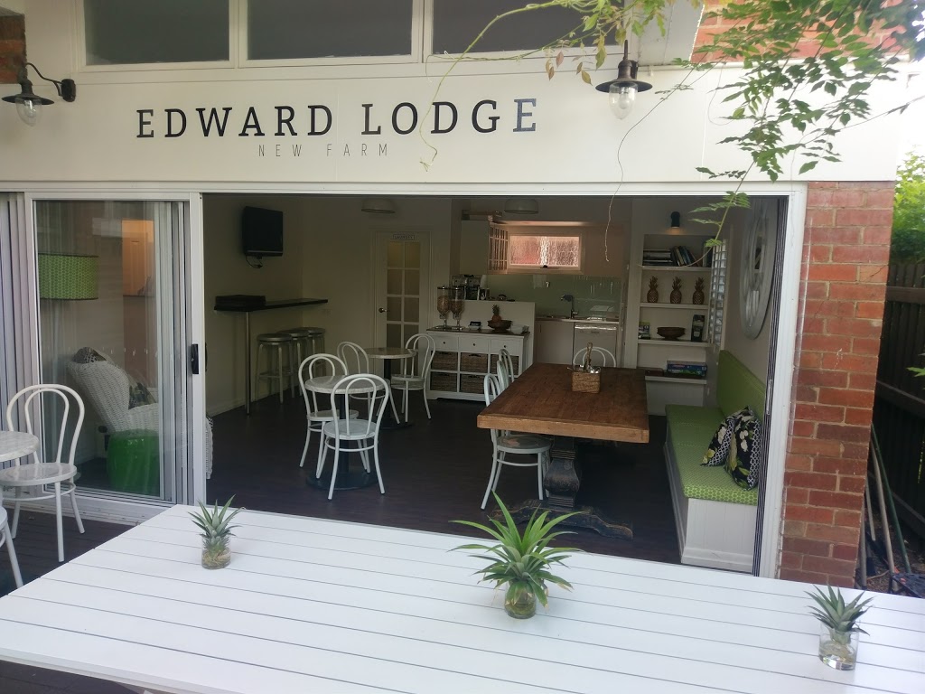 Edward Lodge Accomodation | lodging | 75 Sydney St, New Farm QLD 4005, Australia | 0733582680 OR +61 7 3358 2680