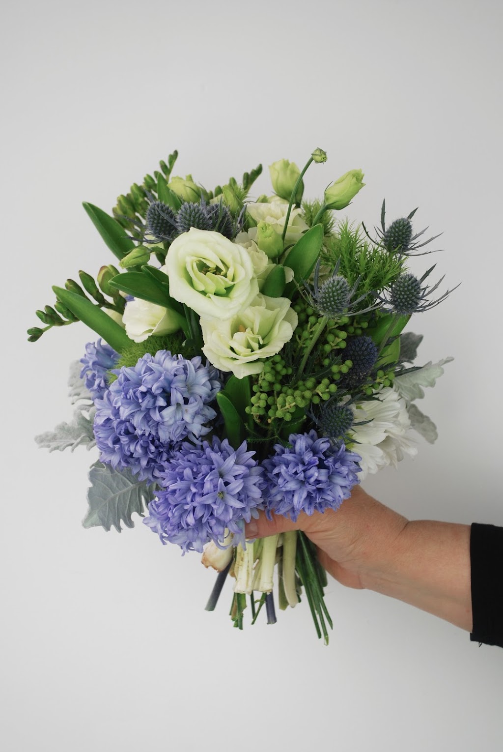 Melbourne Flower Studio | florist | 320 Whitehall St, Yarraville VIC 3013, Australia | 0438243369 OR +61 438 243 369