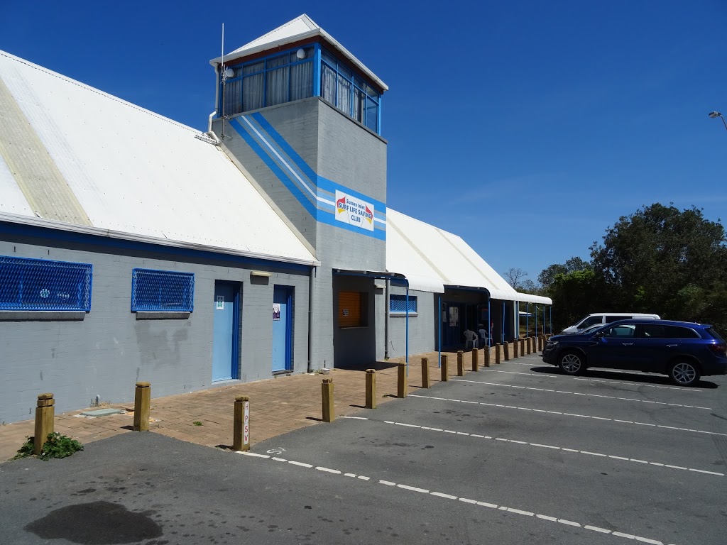 Sussex Inlet Surf Life Saving Club | 194 Pacificana Dr, Sussex Inlet NSW 2540, Australia | Phone: 0421 727 700