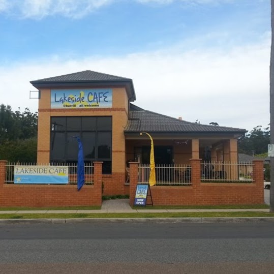 Lakeside Cafe & Restaurant | cafe | 30 Balmoral Rd, Burrill Lake NSW 2539, Australia | 0244554661 OR +61 2 4455 4661