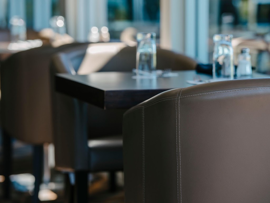 THE LODGE BAR | 564 Clear Mountain Rd, Clear Mountain QLD 4500, Australia | Phone: (07) 3298 5100