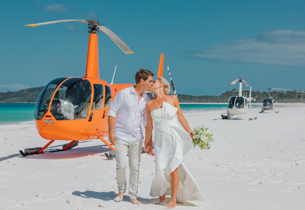 Divine Weddings Whitsundays | 60 Valley Dr, Cannonvale QLD 4802, Australia | Phone: 0410 164 692