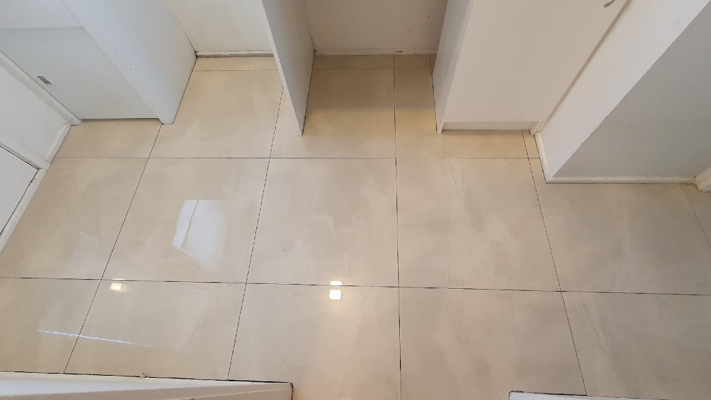 Cheap Clean Tiling waterproof bedding Caulking and epoxy Grout | general contractor | Victoria, 44 Kingston Ave, Narre Warren South VIC 3805, Australia | 0431755299 OR +61 431 755 299