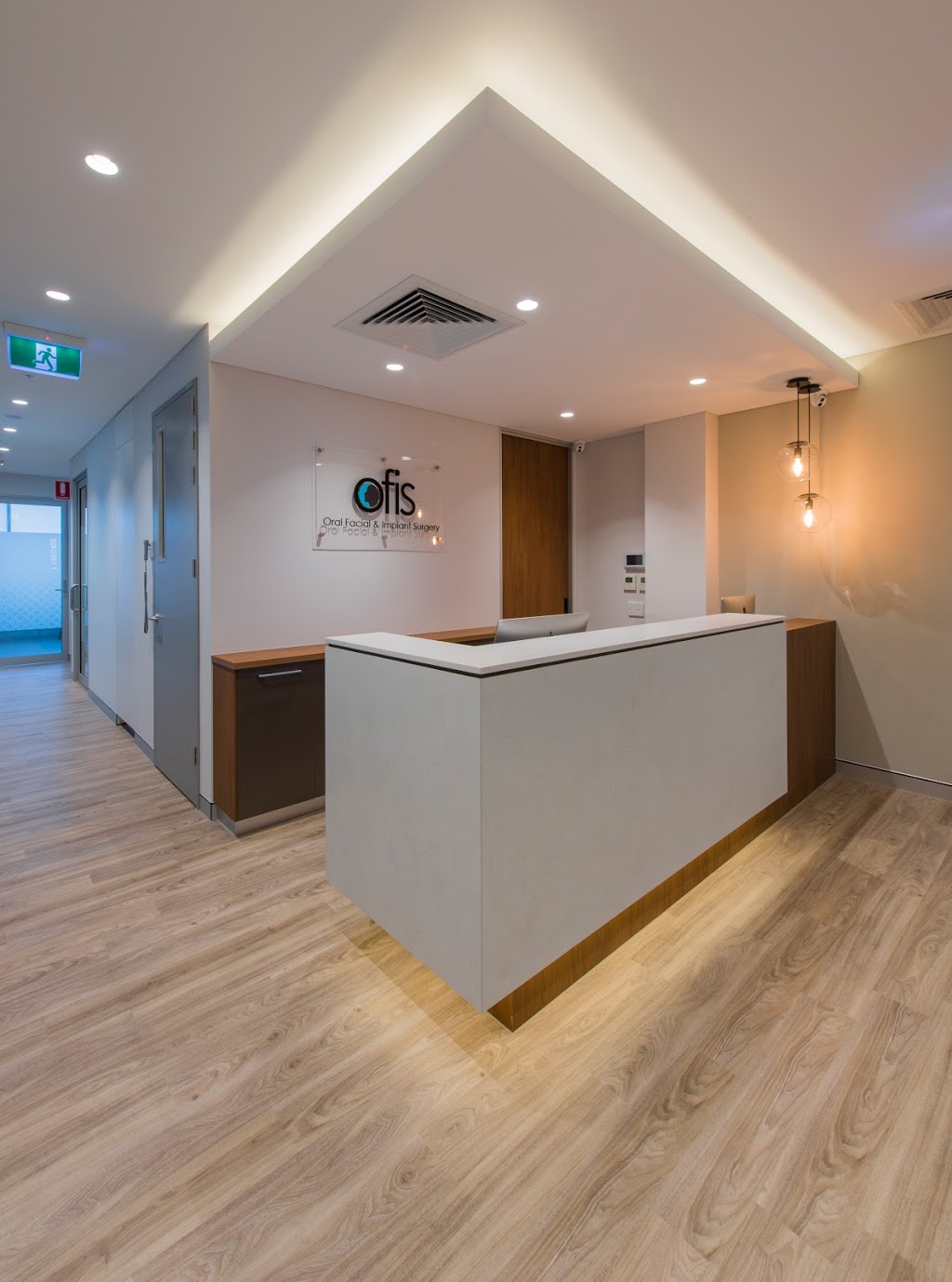 Oral Facial & Implant Surgery | doctor | Suite 8, Level 4, Sydney Southwest Private Hospital, 24-26 Bigge St, Liverpool NSW 2170, Australia | 0296015111 OR +61 2 9601 5111