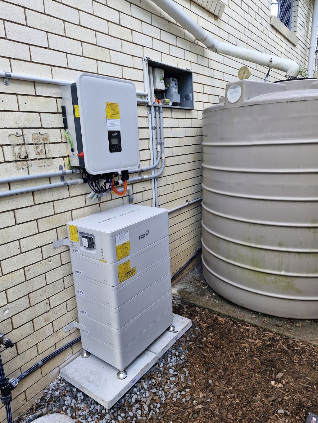 Phoenix Solar and Electrical | Unit 8/15 John Duncan Ct, Varsity Lakes QLD 4227, Australia | Phone: 0425 873 156