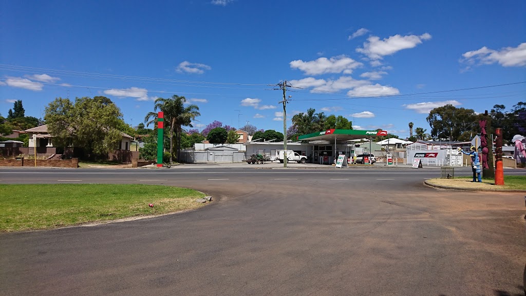 Puma Waroona Roadhouse | gas station | 32 S Western Hwy, Waroona WA 6215, Australia | 0897331294 OR +61 8 9733 1294