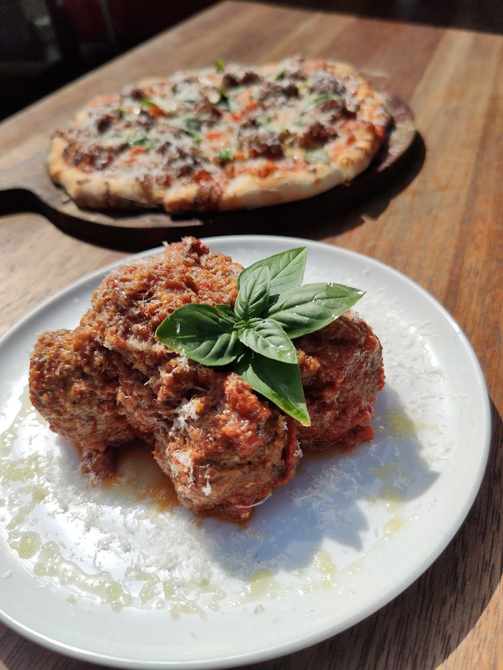 Cedar & Stone Cafe | 685 Old Cleveland Rd E, Wellington Point QLD 4160, Australia | Phone: 0481 980 730