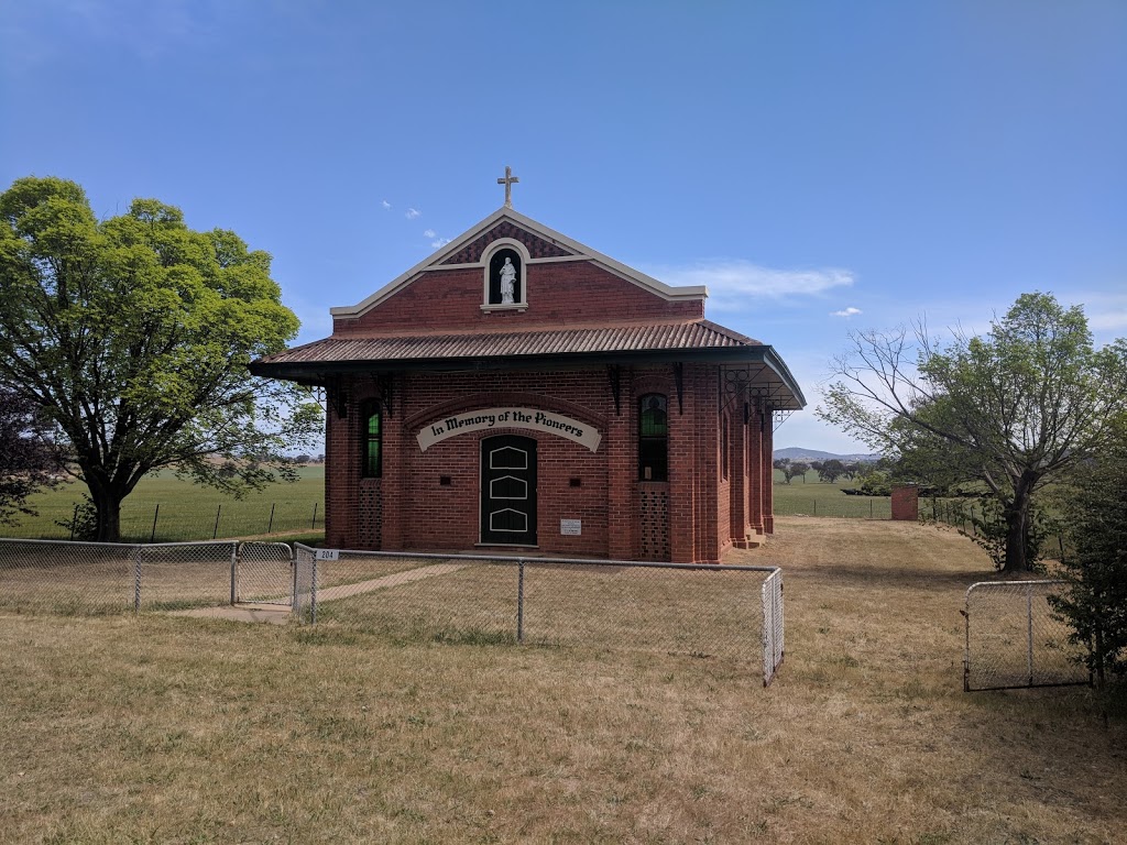 Saint Francis de Sales Church of the Pioneers | church | Bowna NSW 2644, Australia | 0260362436 OR +61 2 6036 2436