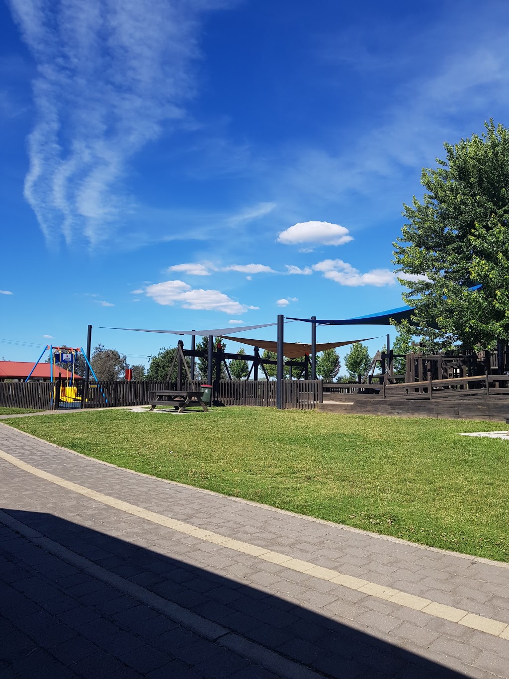 Orange Adventure Playground | Yellow Box Way, Bletchington NSW 2800, Australia | Phone: 1800 069 466