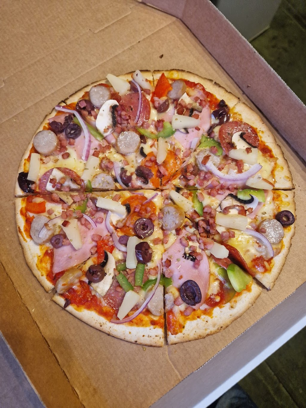 Pizza Qube | 3 Bowman St, Whitemark TAS 7255, Australia | Phone: 0420 217 317