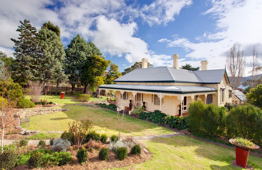 Mimosa Glen Homestead | lodging | 2415 Lancefield-Tooborac Rd, Tooborac VIC 3522, Australia | 0354335346 OR +61 3 5433 5346