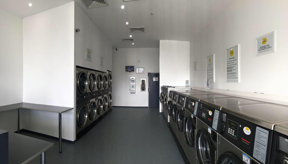 The Daily Bubble Coin Launderette | laundry | 5/49 Eramosa Rd W, Somerville VIC 3912, Australia | 0490310131 OR +61 490 310 131