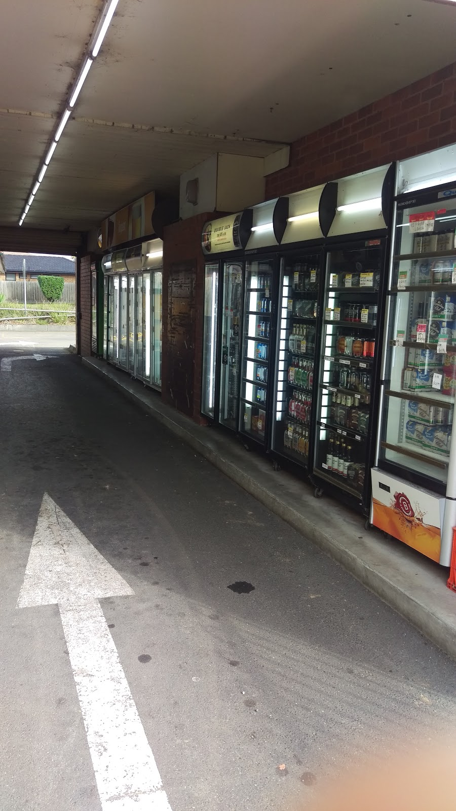 ww liquor bottle shop | 287 Corrigan Rd, Keysborough VIC 3173, Australia | Phone: 0435 357 559