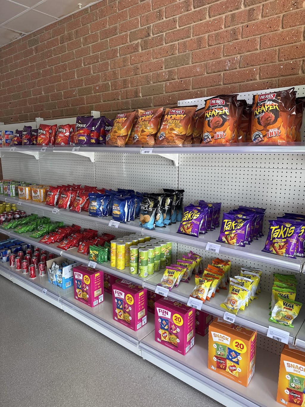 Barooga Gift & Convenience Store | 41 Vermont St, Barooga NSW 3644, Australia | Phone: 0466 904 641