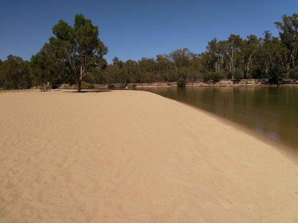 Finlays Beach | campground | Koonoomoo VIC 3644, Australia