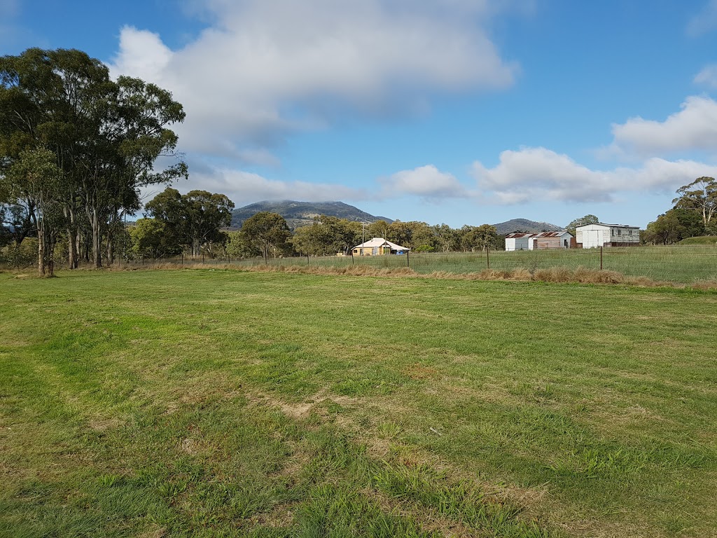 Tenterfield Cemetery | LOT 7046 Western St, Tenterfield NSW 2372, Australia | Phone: (02) 6736 6000