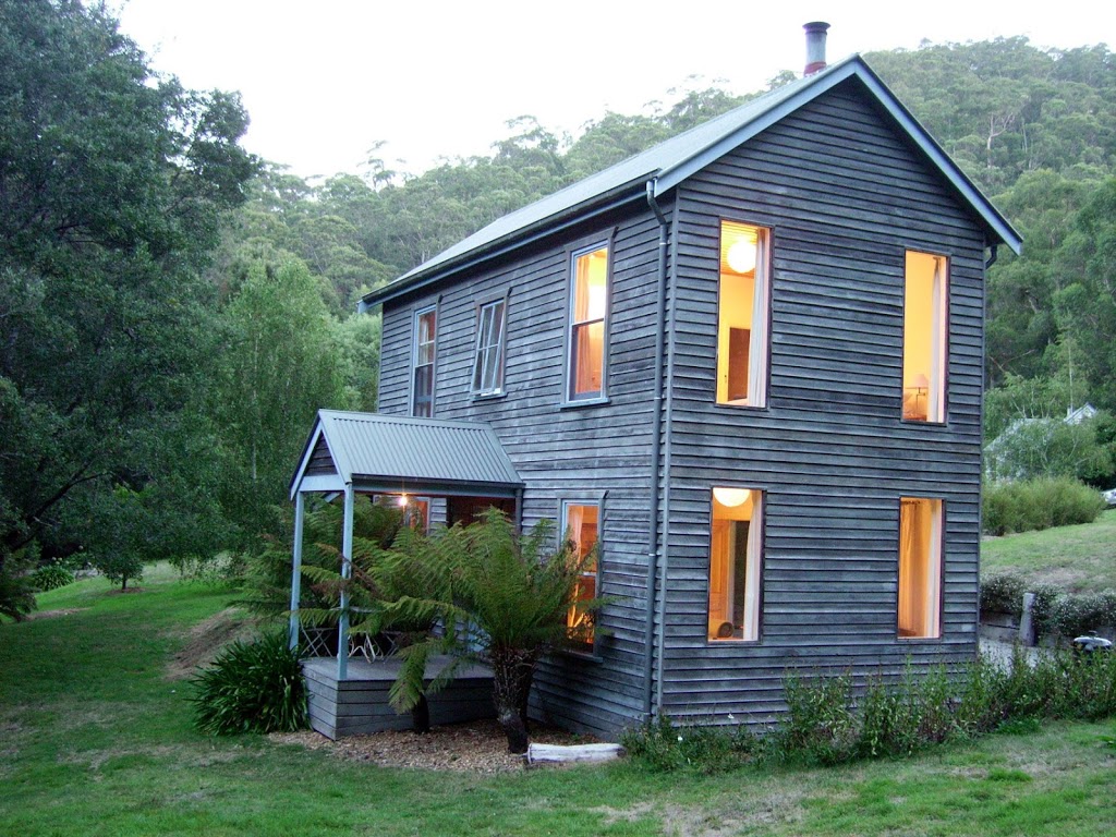 allenvale cottages | 150 Allenvale Rd, Lorne VIC 3232, Australia | Phone: 0413 346 360