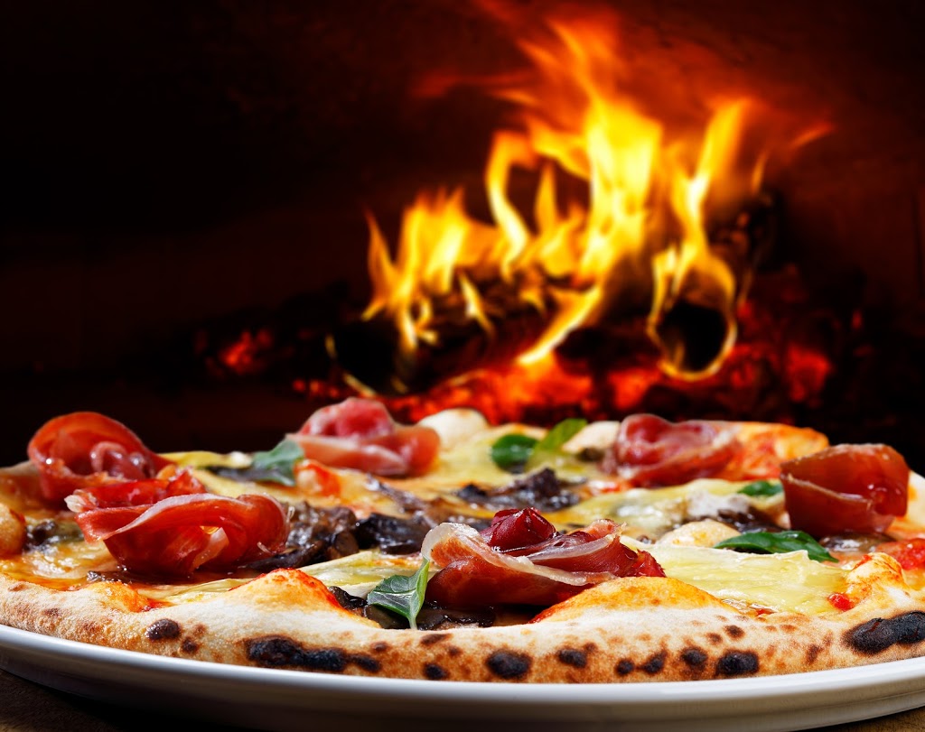 Papa Tonys Bar & Pizzeria | meal delivery | 8 Nettin Circuit, Jindabyne NSW 2627, Australia | 0264160156 OR +61 2 6416 0156