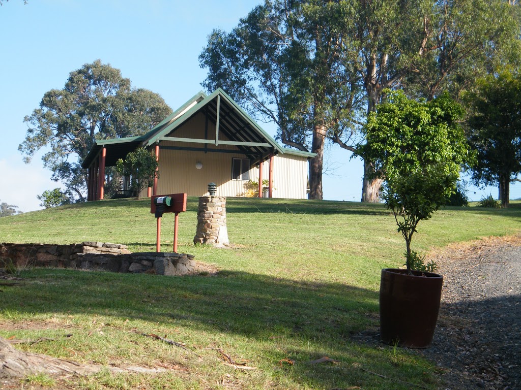 Tilba Waterfront Cottages | 8851 Princes Hwy, Tilba Tilba NSW 2546, Australia | Phone: (02) 4473 7322