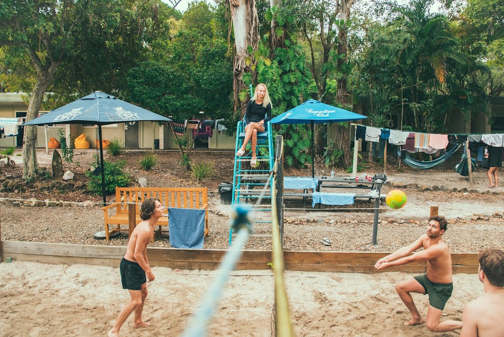 Nomads Noosa Youth Resort | lodging | 44 Noosa Dr, Noosa Heads QLD 4567, Australia | 0754473355 OR +61 7 5447 3355