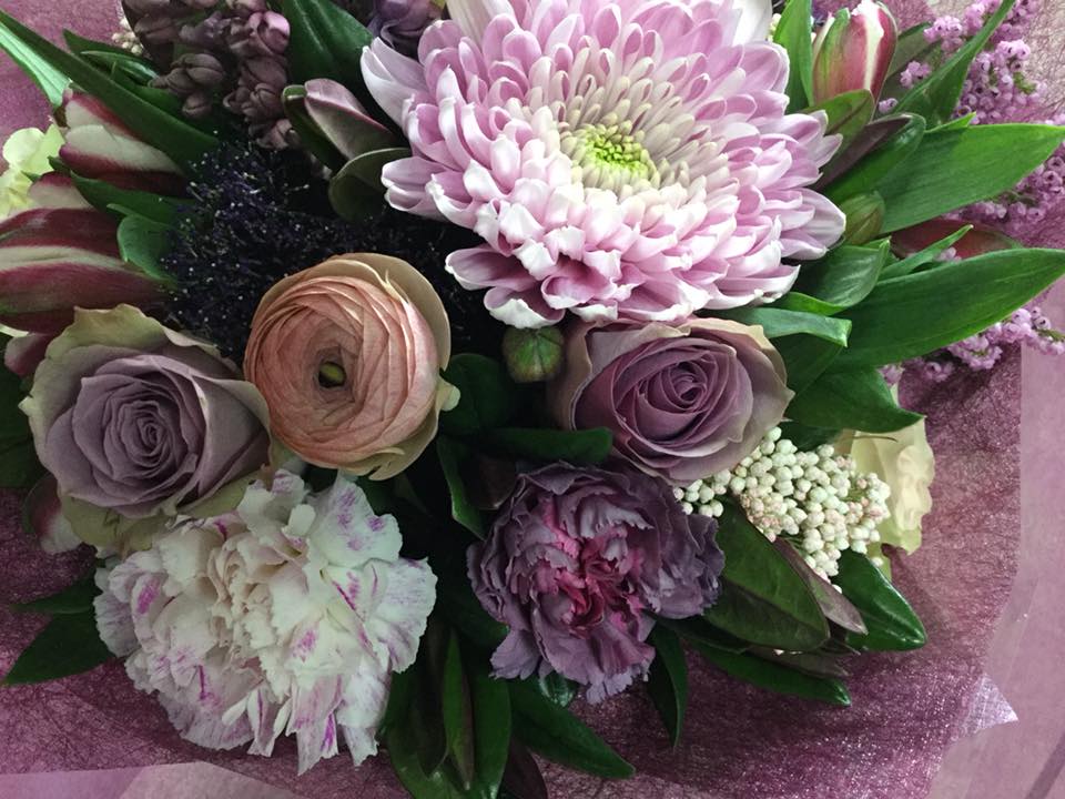 Robyn May Flowers | florist | 10b/291 Unley Rd, Malvern SA 5061, Australia | 0882710766 OR +61 8 8271 0766