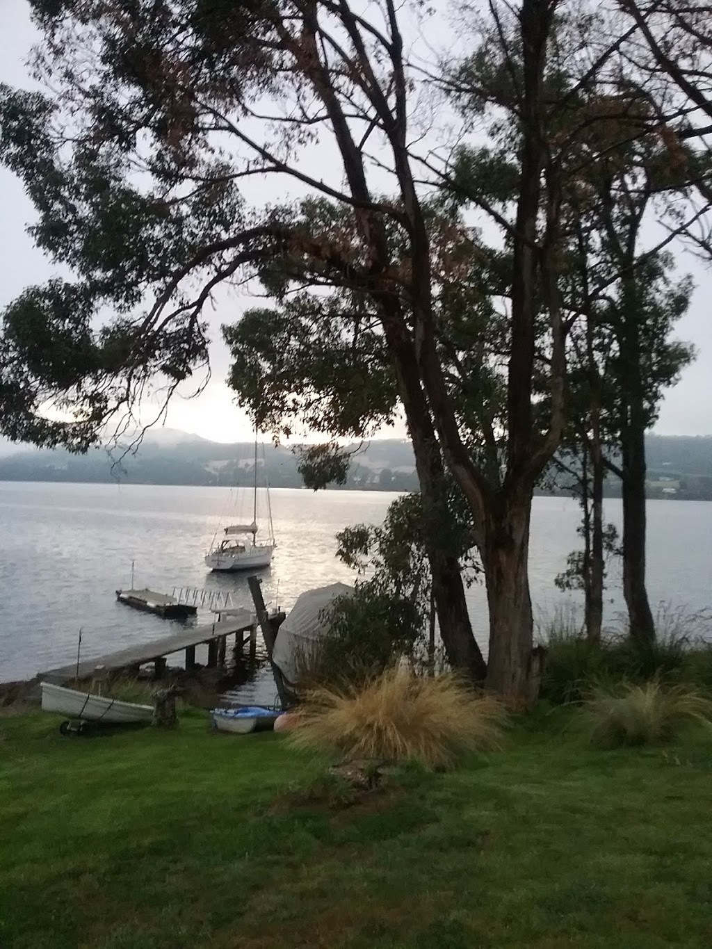 The Anchorage Waterfront Apartment | 4183 Huon Hwy, Port Huon TAS 7116, Australia