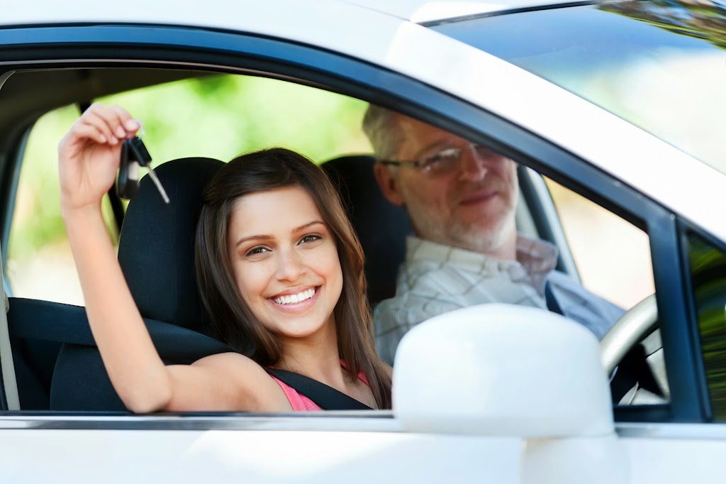 HOGGS DRIVING SCHOOL | 112 Royal Terrace, Craigieburn VIC 3064, Australia | Phone: 0416 243 024