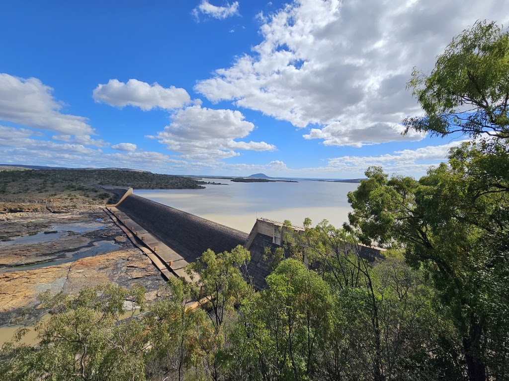 Burdekin Falls Dam Caravan Park | Ravenswood Rd, Ravenswood QLD 4816, Australia | Phone: (07) 4770 3177
