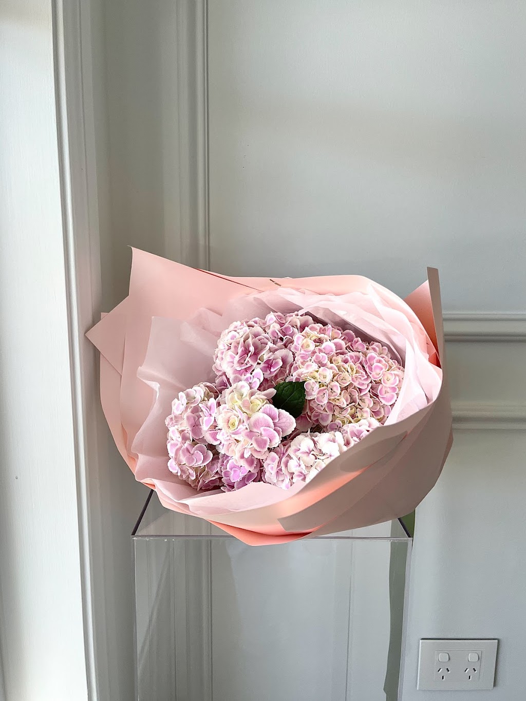 Floral The Dream - Flower Delivery Sydney | florist | 48 Clarke St, Peakhurst NSW 2210, Australia | 0433772114 OR +61 433 772 114