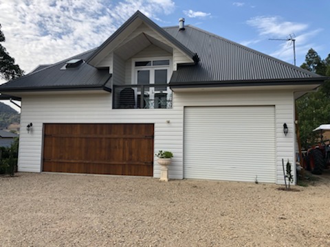 Hunter Valley Garage Doors |  | 2/59 Mustang Dr, Rutherford NSW 2320, Australia | 0249323772 OR +61 2 4932 3772